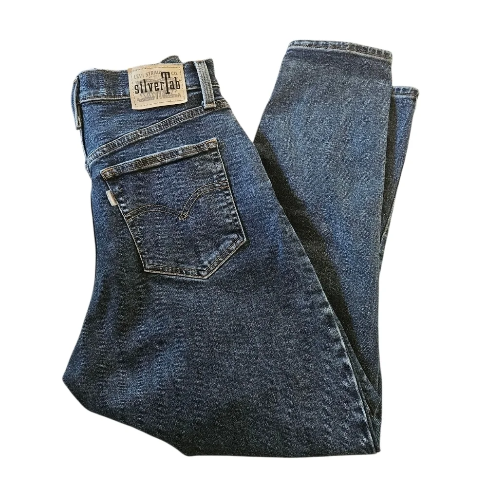 Levis SilverTab Blue Mom Jean High Rise - Picture 7 of 7